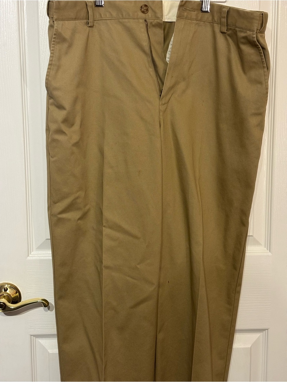 L.L. Bean Men's Chino Pants in Khaki Brown